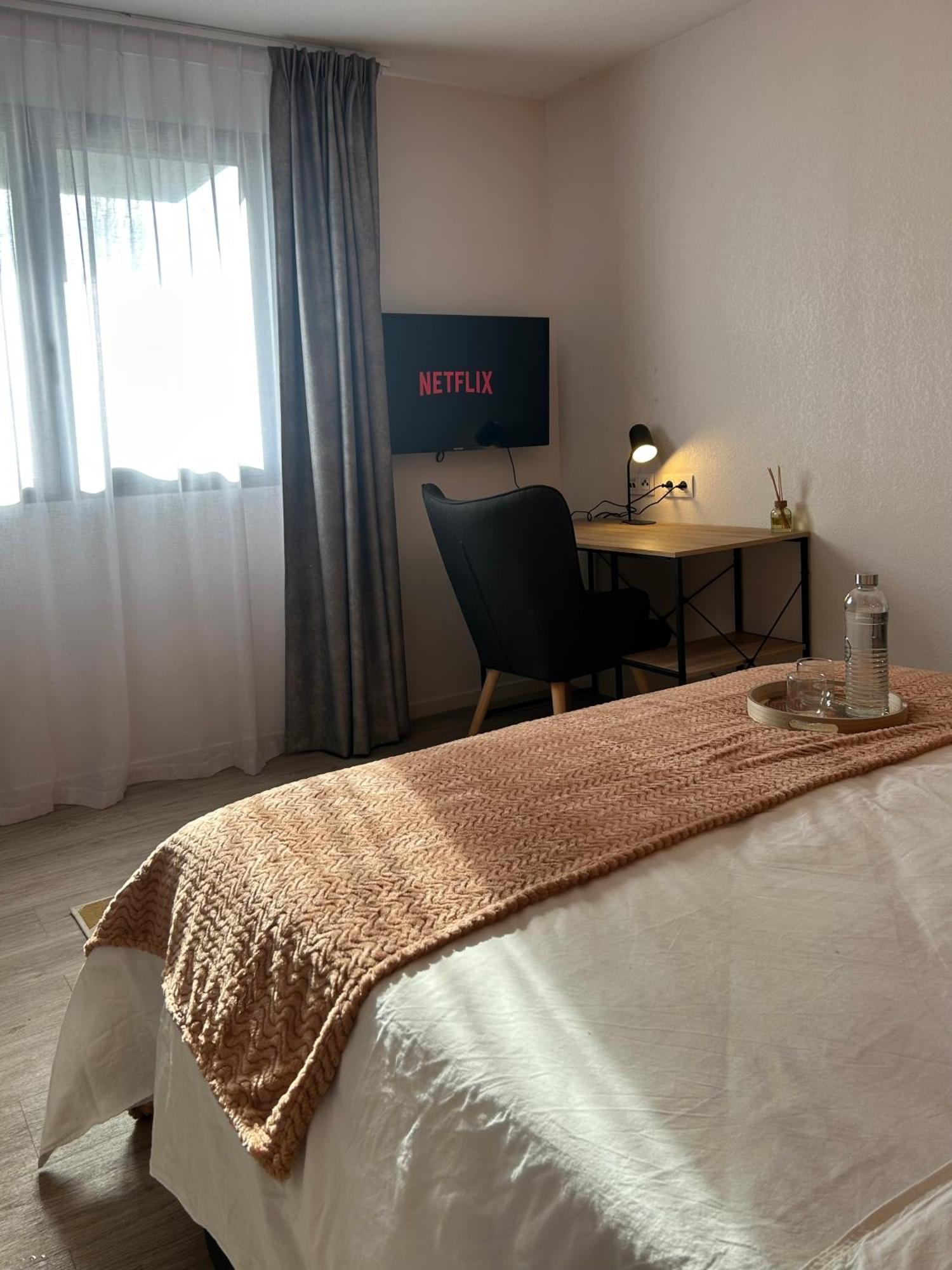 Appart'Hotel - Gare Tgv - Avignon Kültér fotó