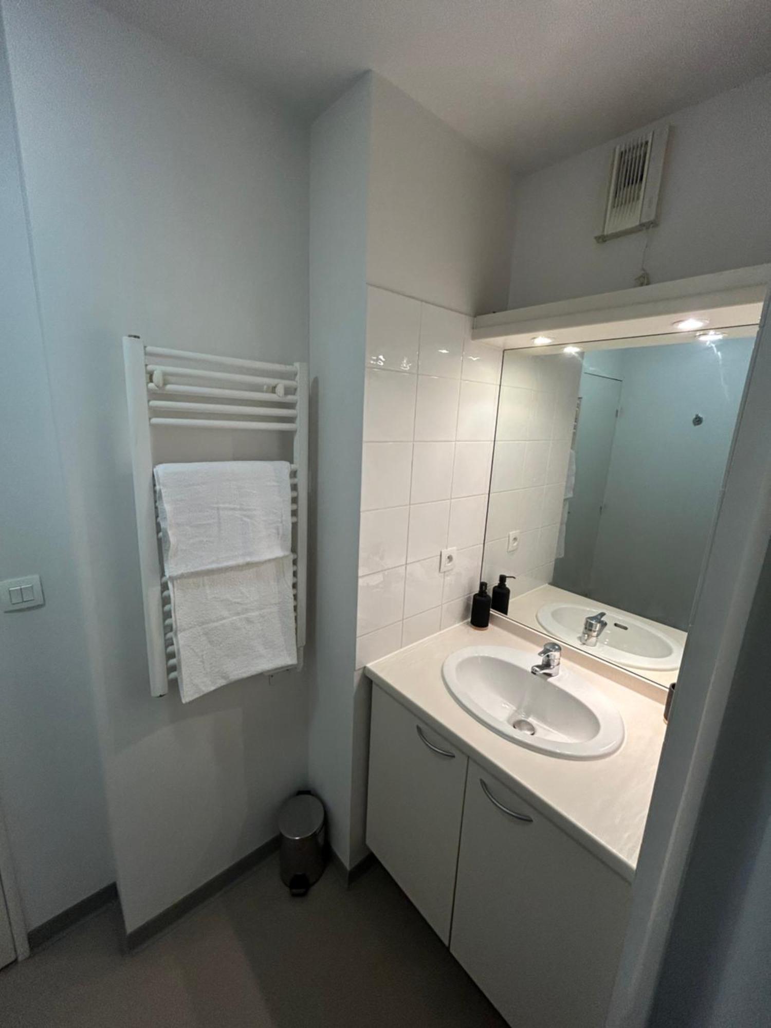 Appart'Hotel - Gare Tgv - Avignon Kültér fotó