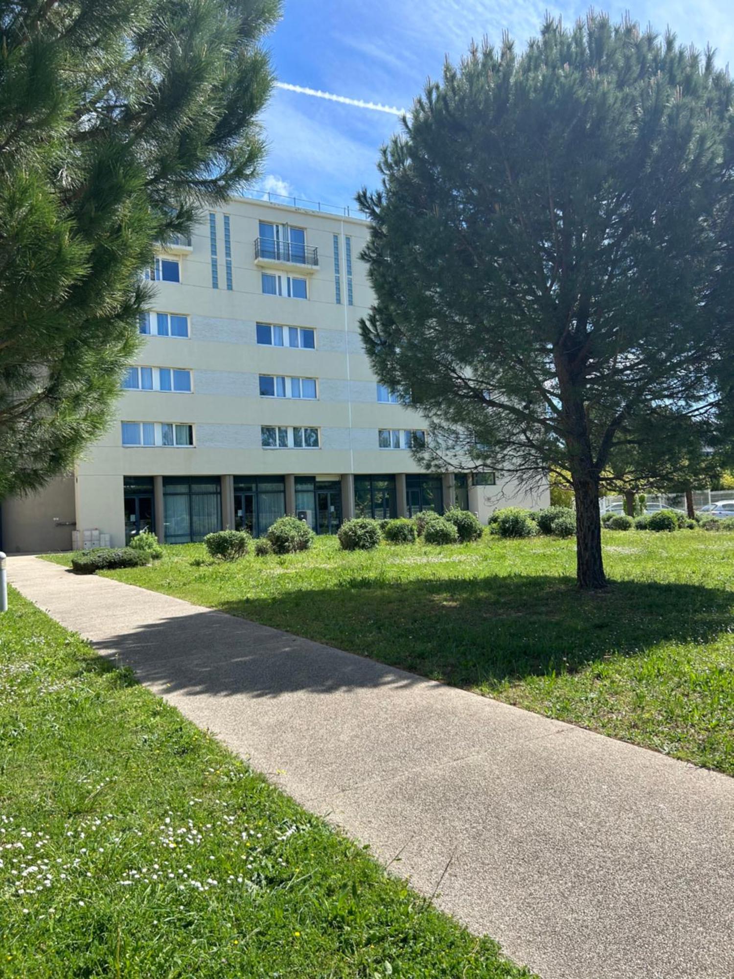 Appart'Hotel - Gare Tgv - Avignon Kültér fotó
